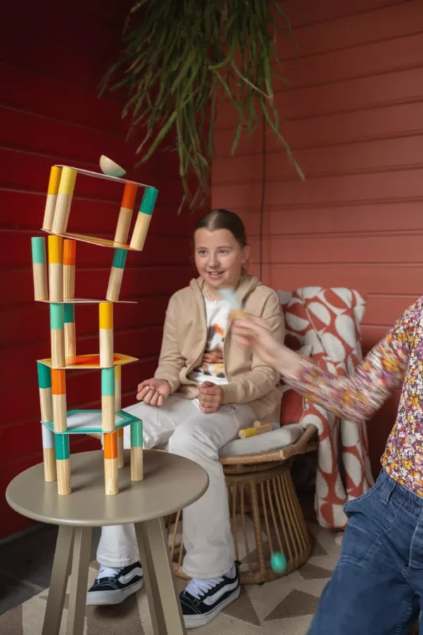 Fa játékok gyerekeknek