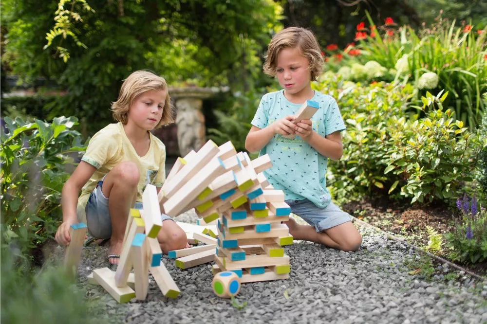 Óriási jenga torony fa játékú