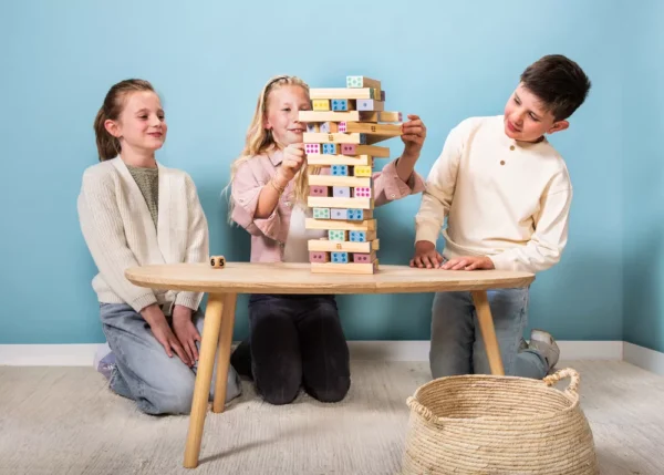 Jenga fejlesztő játék gyerekeknek